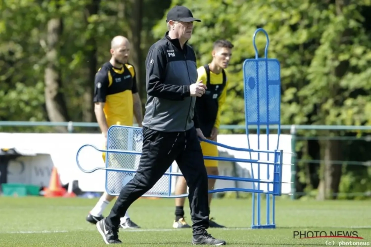 ? Lokeren traint weer onder Maes en achter gesloten deuren, al wist één fan toch een glimp op te vangen