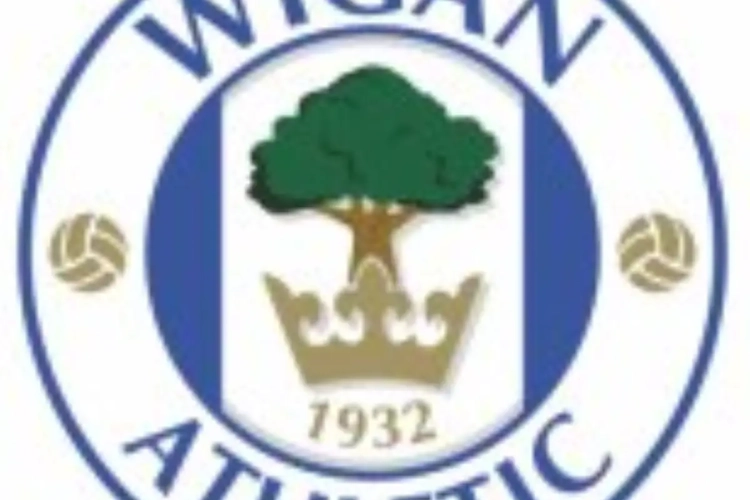 Heskey mogelijk lang uit roulatie