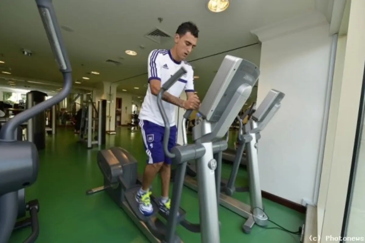 Revaliderende Suarez al in dromenland: "Ik ben klaar voor een topcompetitie"