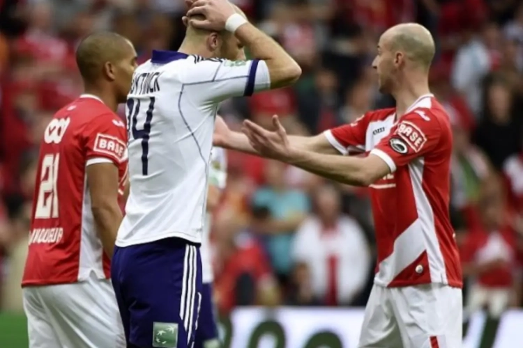 Nuytinck: "Ik wist niet waarom ik gewisseld werd"