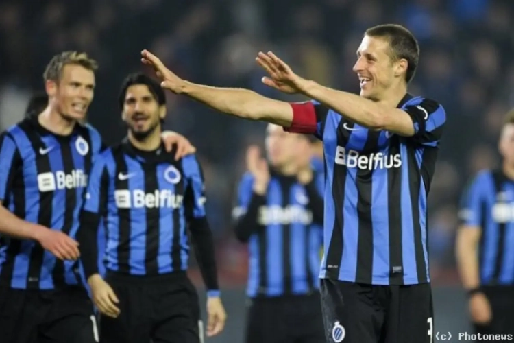 Blauw-zwart op kop, Gent houdt play-off 2 spannend