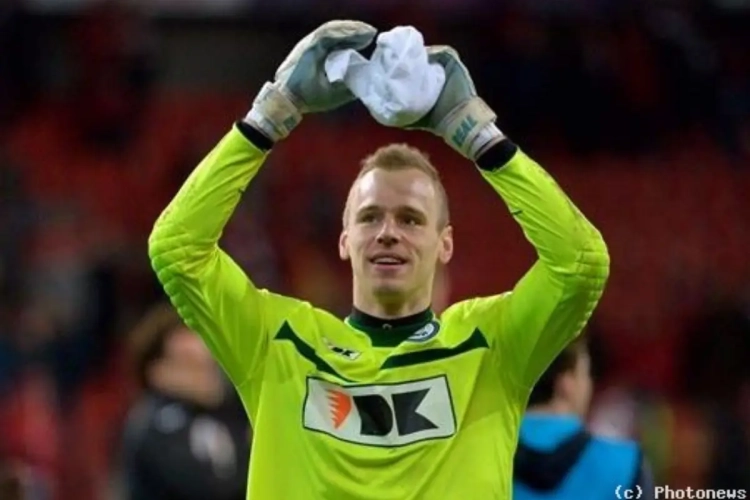 Sels heeft hoofdstuk Lierse afgesloten: "Denk enkel aan toekomst met Gent"