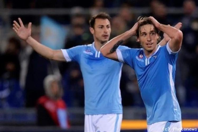 Lazio sluipt dichter bij Europese plaatsen ondanks rood voor Biglia