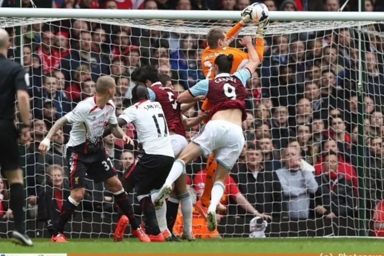 Mignolet vraagt gebruik van tv-beelden na opvallende fout