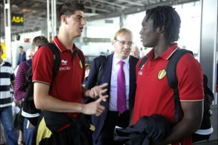 Supermakelaar Raiola heeft verrassend transfernieuws over Lukaku en 'Transfer Courtois op de helling?'