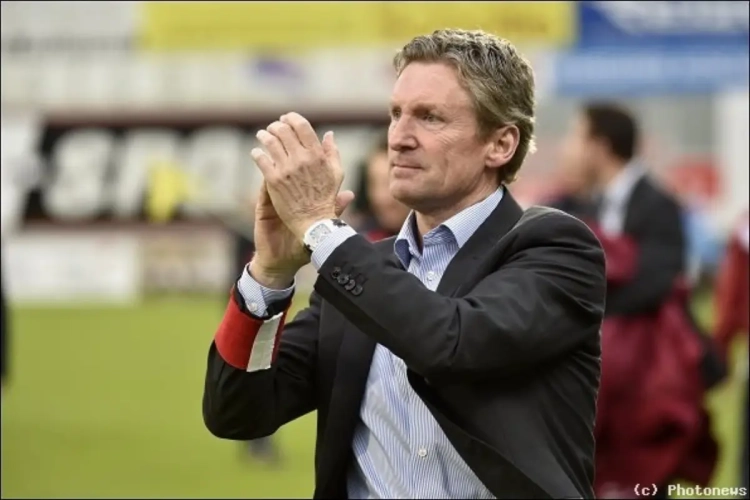 Dury wint Guy Thys Award