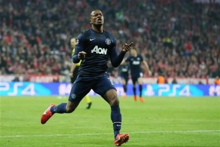 15 jaar geleden kwam deze verdediger naar Manchester United