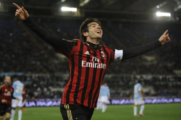 Toptransfer in de maak? Absoluut boegbeeld solliciteert bij AC Milan