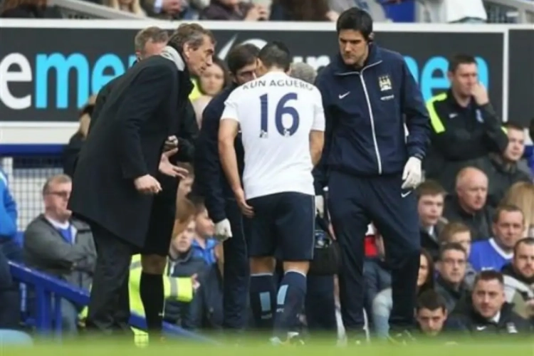 Drama voor City: Aguëro geblesseerd naar de kant