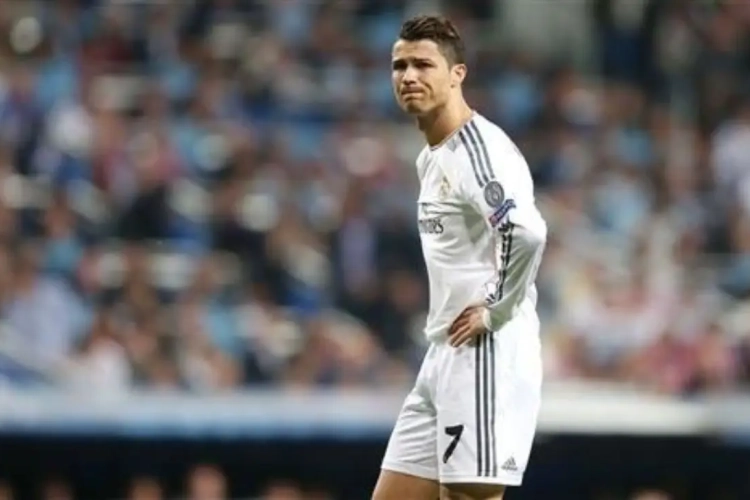 Ronaldo: "Weet niet hoeveel geld er op mijn rekening staat"