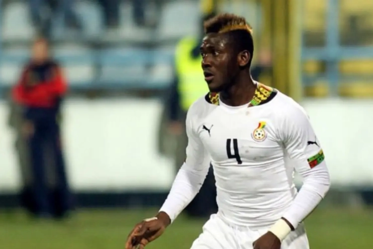 Voormalige rechtsachter van Standard zet reis door Europa verder en tekent bij Lens