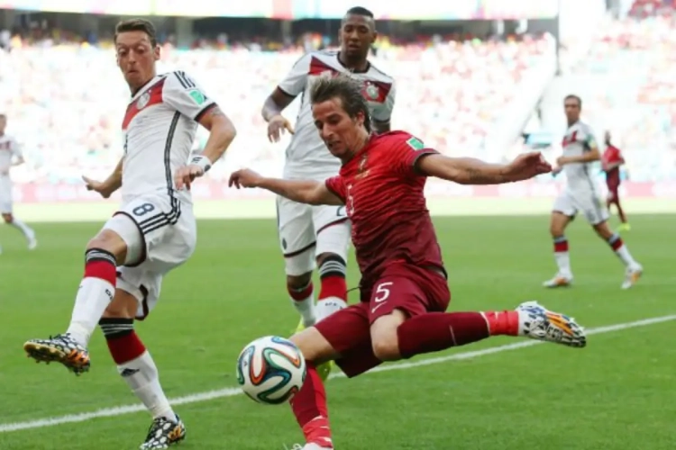 UPDATE: WK van Coentrão zit erop