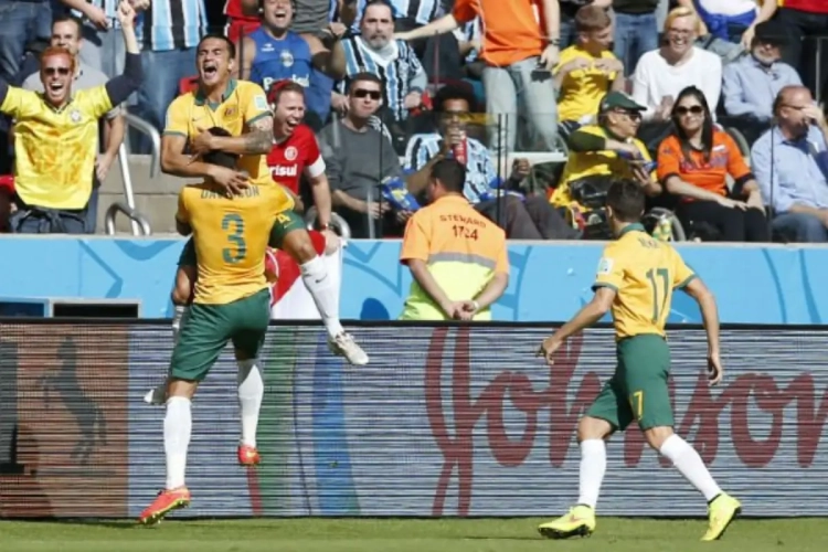 Heerlijk doelpunt van Cahill