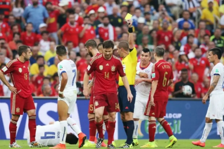 Onze scheidsrechter analyseerde: "Heel knappe match van Amerikaanse scheids"