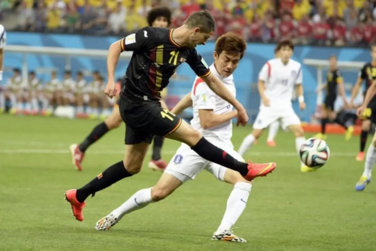 Mirallas gul ondanks mindere spel: "Ik geef ons een acht"