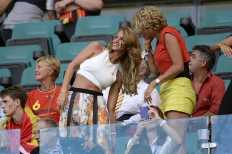 Sprokkels: Valencia zet coach op straat en Siem de Jong vertrekt bij Ajax