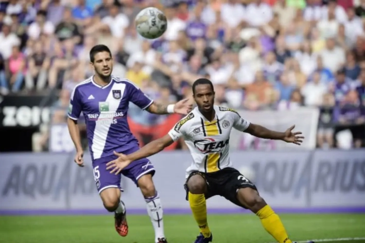 Odoi: "Als ik de bal laat lopen, trapt iemand anders hem wel binnen"