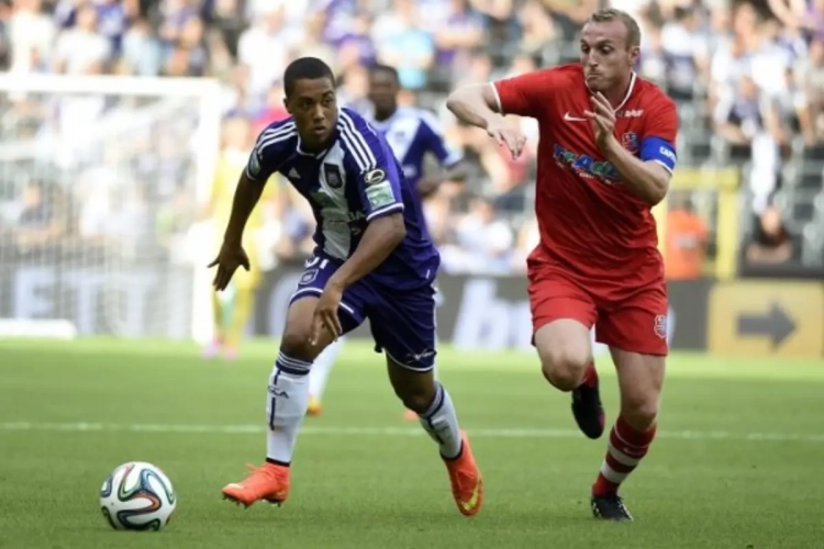 Ook witte rook omtrent Tielemans?