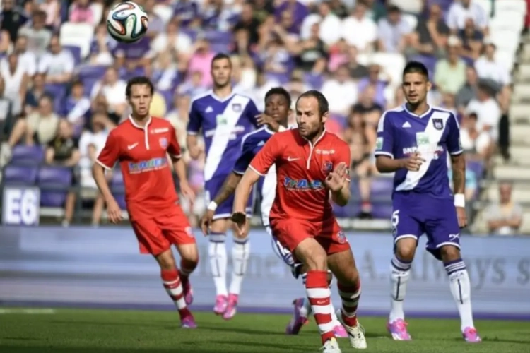 Monteyne heeft hoop: "Al die jongens willen zich bewijzen tegenover Lille"