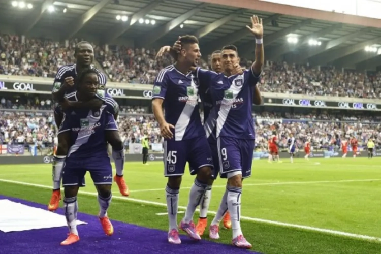 Kabasele: van bijna afgeserveerd naar X-factor Anderlecht