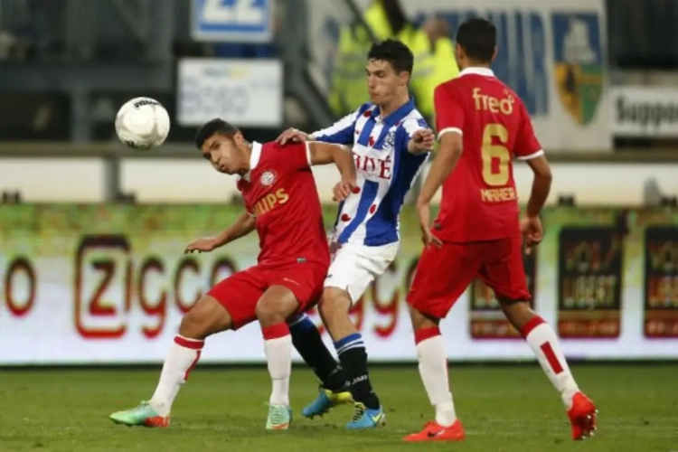 PSV is het beu: "Bakkali kan naar contract fluiten"