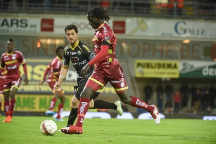 Lokeren bevestigt keuze voor Mbaye Leye