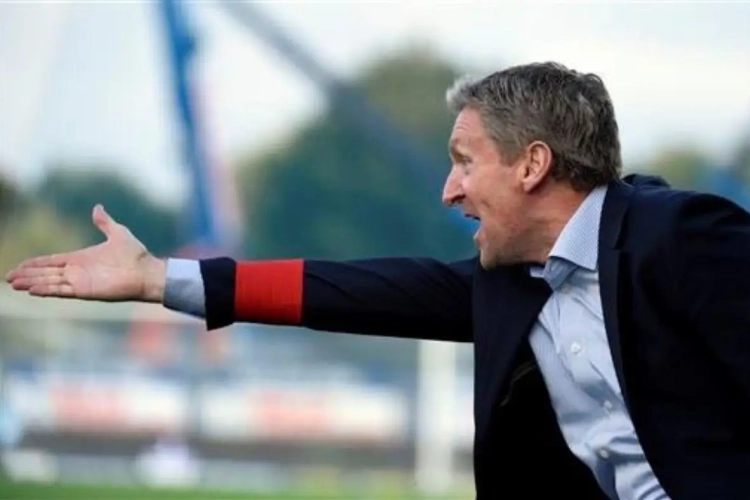 Dury heeft grote kern om uit te kiezen