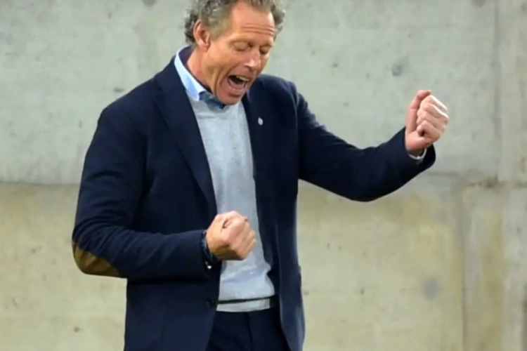 Preud'homme tilt 'Ice Bucket Challenges' naar een nieuw level (met beelden!)