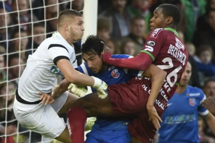 Aneke met wereldgoal: "Maar levert geen drie punten op"