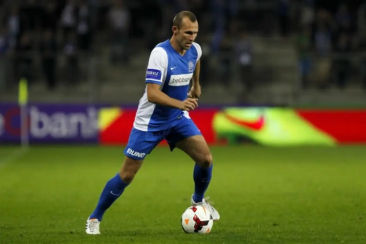 Mooi gebaar van Blue Army: bloemetje naar mevrouw Buffel