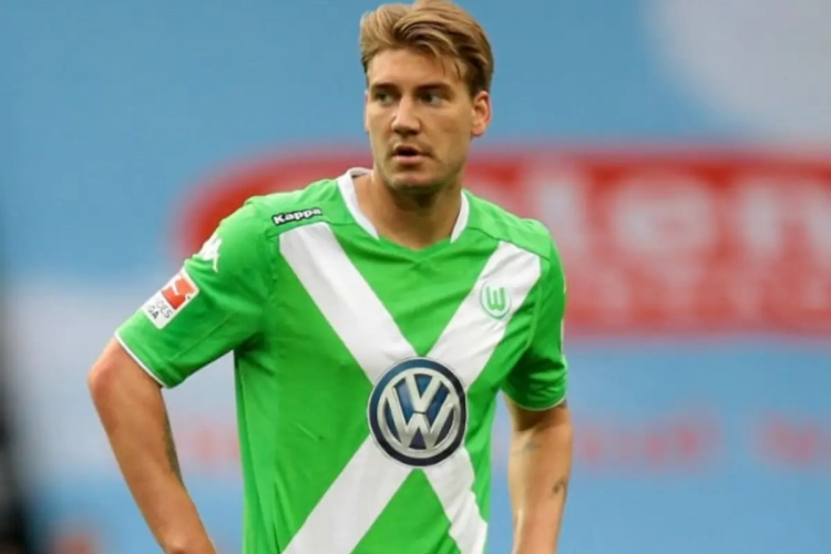 Bendtner snoert Bild vakkundig de mond