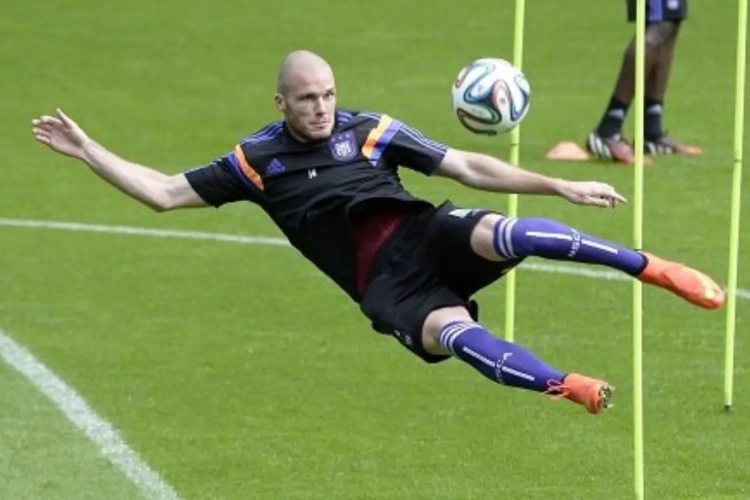 Nuytinck vol lof: "Ik wist niet dat Defour zo'n aanjager was"