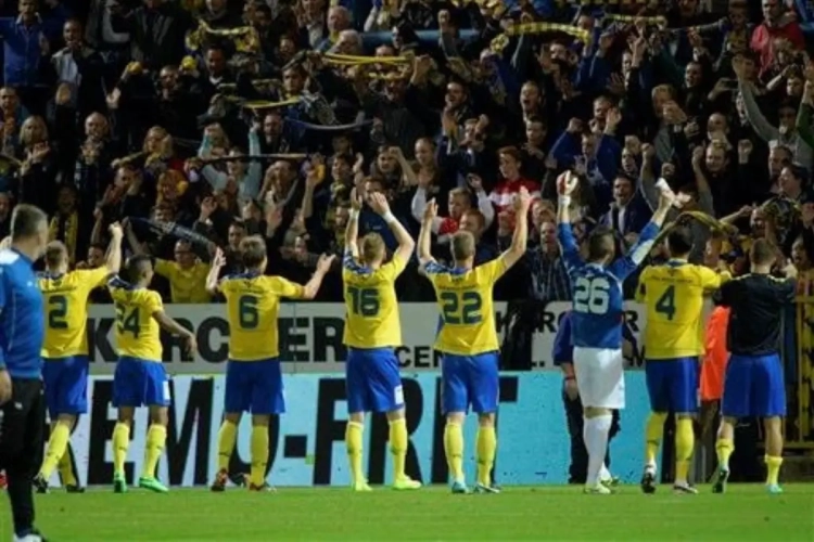 Baldé begrijpt de heisa niet: "Het was nog maar mijn eerste doelpunt"