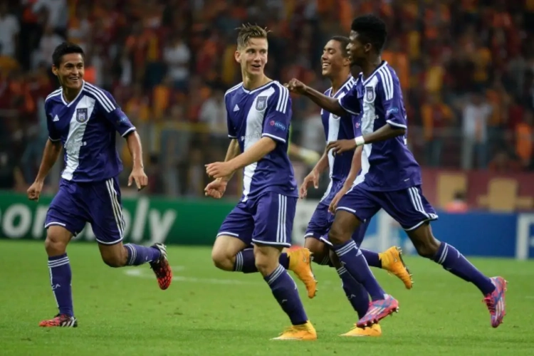 Veertien jaar tussen 'geweldige' Anderlecht-teams: even de spelers vergelijken