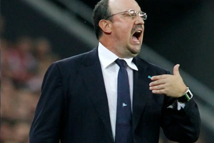 Benitez stapt op bij Napoli en lijkt op weg naar...