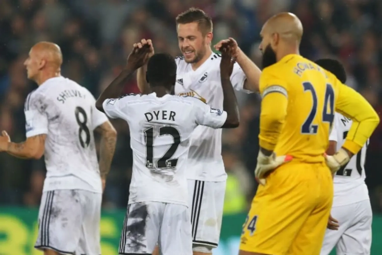 Overzicht Capital One Cup: Exit Arsenal en Everton, Liverpool heeft 14 (!) penalty's nodig tegen Vossen en co