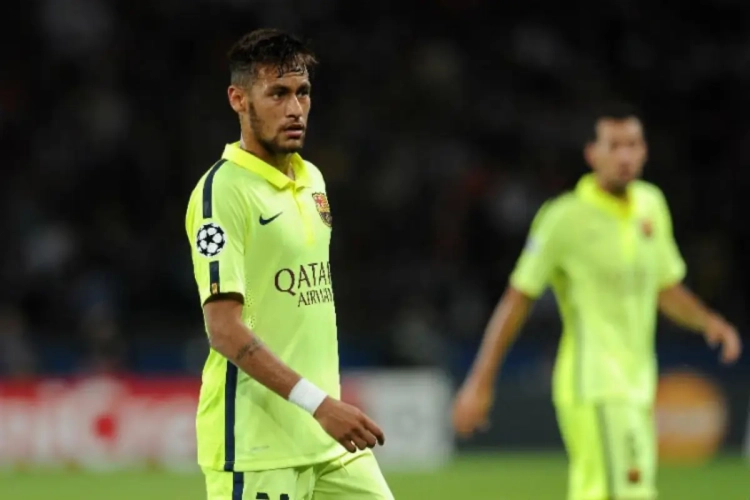 Vader Neymar met verrassende onthulling: "Real bood 150 miljoen voor mijn zoon"