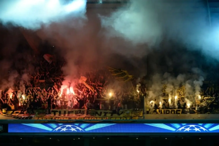 Gluren bij de buren: Dortmund te leuk om te degraderen ... wat een fans!