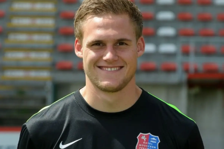 Dhoest is terug: "Alles is in stroomversnelling gekomen"