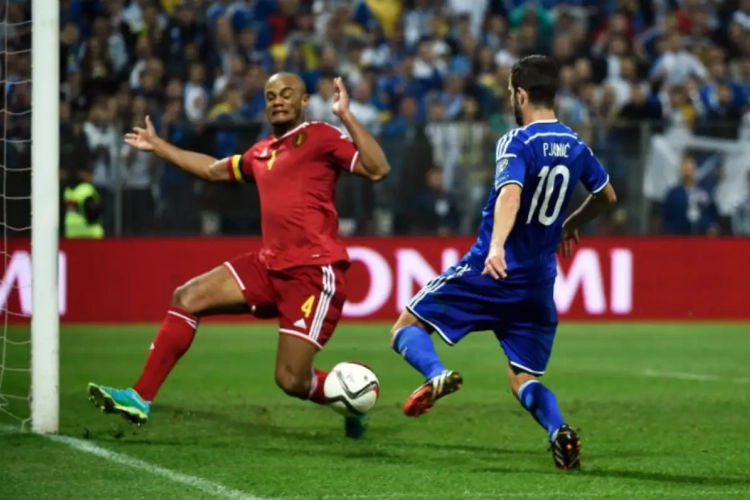 Courtois gered door Kompany: "Ik moest wel uitkomen"