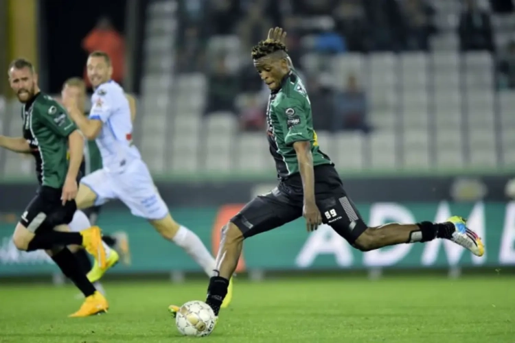 VIDEO: Kabananga verschalkt Copa met vernuftige omhaal