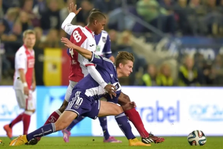 Eerste transfersoap met oog op volgend seizoen breekt los in JPL