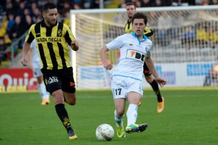 Bourabia ontevreden over ref Lardot: "Ik heb al voor minder een penalty gekregen"