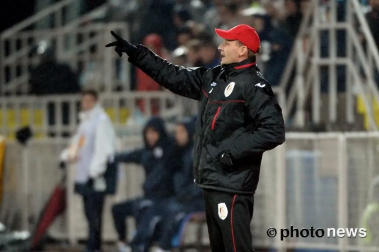 Vukomanovic: "Heel ontgoocheld over eerste helft van mijn spelers"