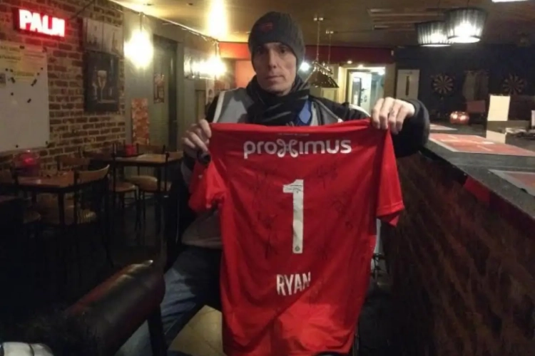 Terminale Club-fan geeft aftrap tegen RMP: "Dubbel vieren van hierboven"