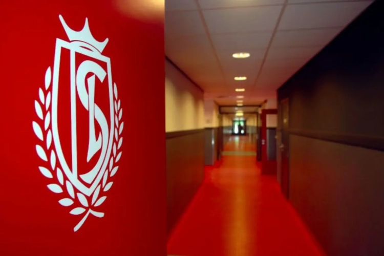 Paars-wit wil Standard-talent naar Brussel lokken