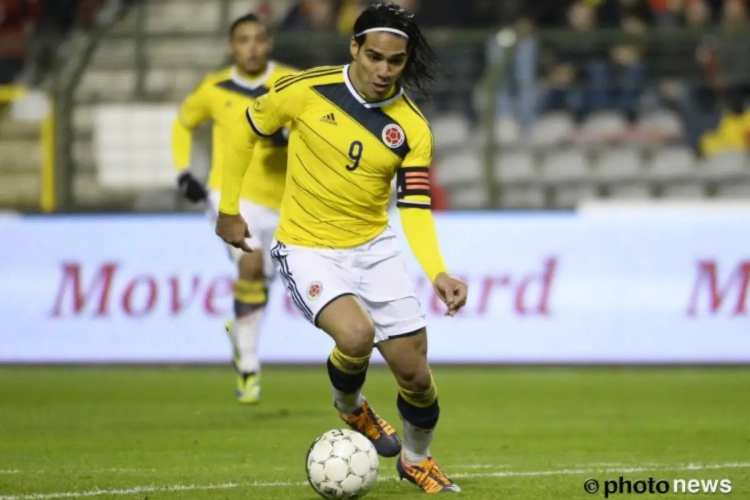 VIDEO: BAM! Falcao poeiert zijn frustraties richting winkelhaak