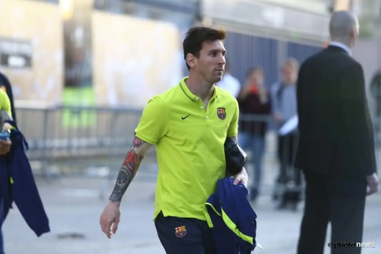 VIDEO: Tien jaar geleden: Messi's eerste goal voor Barça!