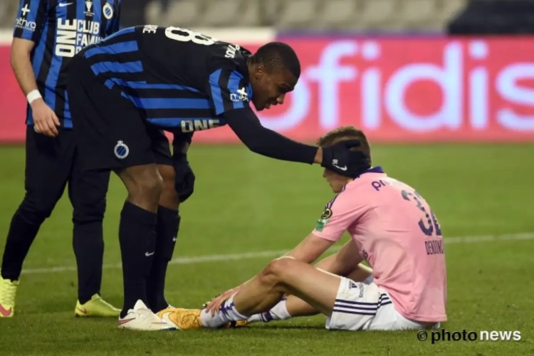 Dendoncker na één mindere match uit basis: "Hij zat al tijdje door beste vorm heen"