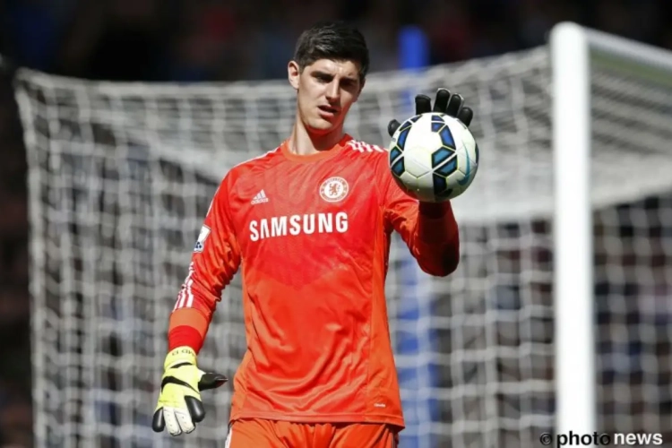 "Courtois was een testosteronbom die het nog bij mijn zus probeerde"